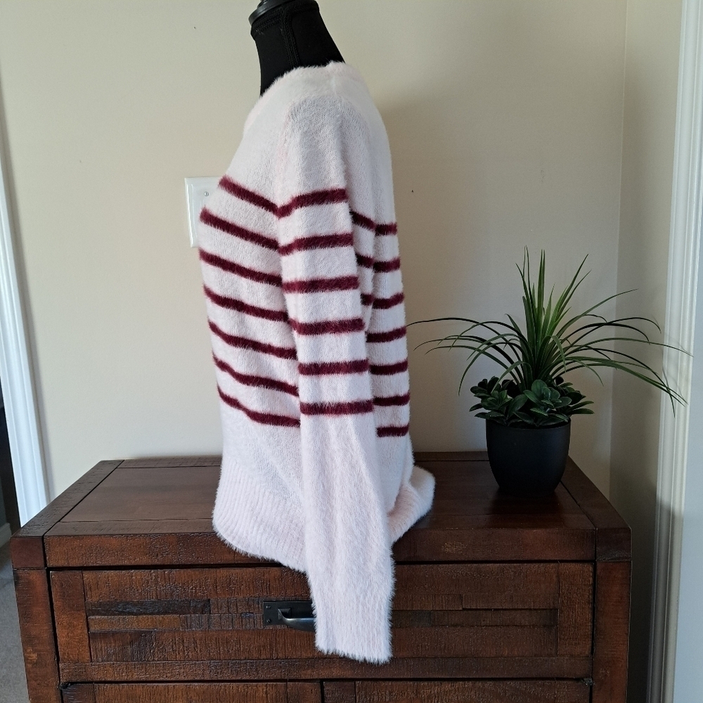 ❤️ Bleu Gray Eyelash Sweater Women's Small Pink Striped Cozy Crewneck Top - Picture 2 of 13